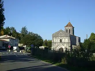 The church in Saint-Césaire