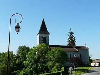 The church in Saint-Front-de-Pradoux