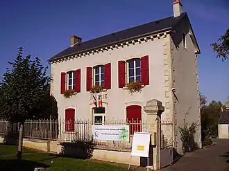 The town hall in Saint-Quentin-sur-Nohain
