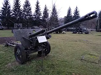 76 mm ZiS-3 gun