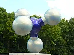 Gasmolecule sculpture by Marc Ruygrok&nbsp;[nl] (2009)