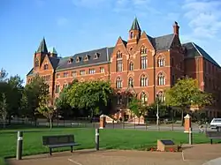 Saint Louis University