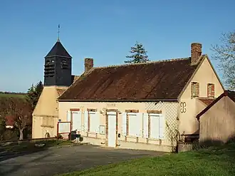 The town hall in Subligny