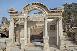 Temple of Hadrian at Ephesus combines a semicircular arch with the lintels (117 AD)