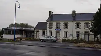 The town hall in Tréogat