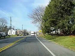 Keystone Marker along westbound US 322 entering Clay