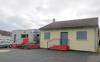 The town hall in Vennezey