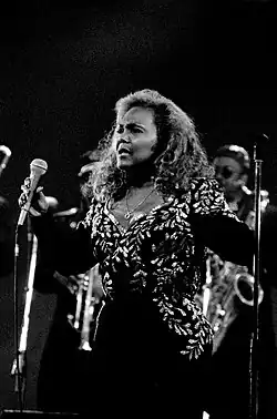 Anderson performing in 1998