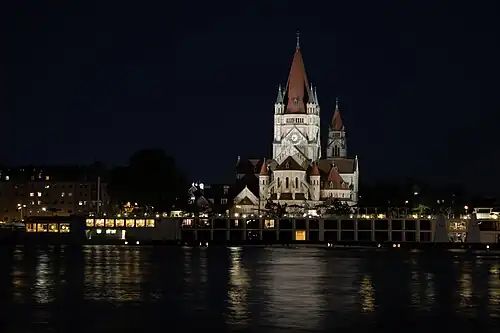 At night from across the Danube river.