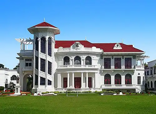 Spanish-American Lizares Mansion (1937)