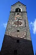 The town's symbol, the "Zwölferturm", is 46 metres (151&nbsp;ft) high and was built in 1472.