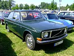 1971 (including first facelift) Volvo 142 2-door sedan