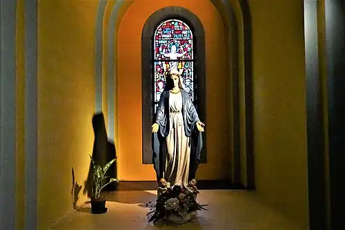 Wünnewil, Parish Church St. Margaretha (Augustin Genoud-Eggis, 1932): interior, side chapel